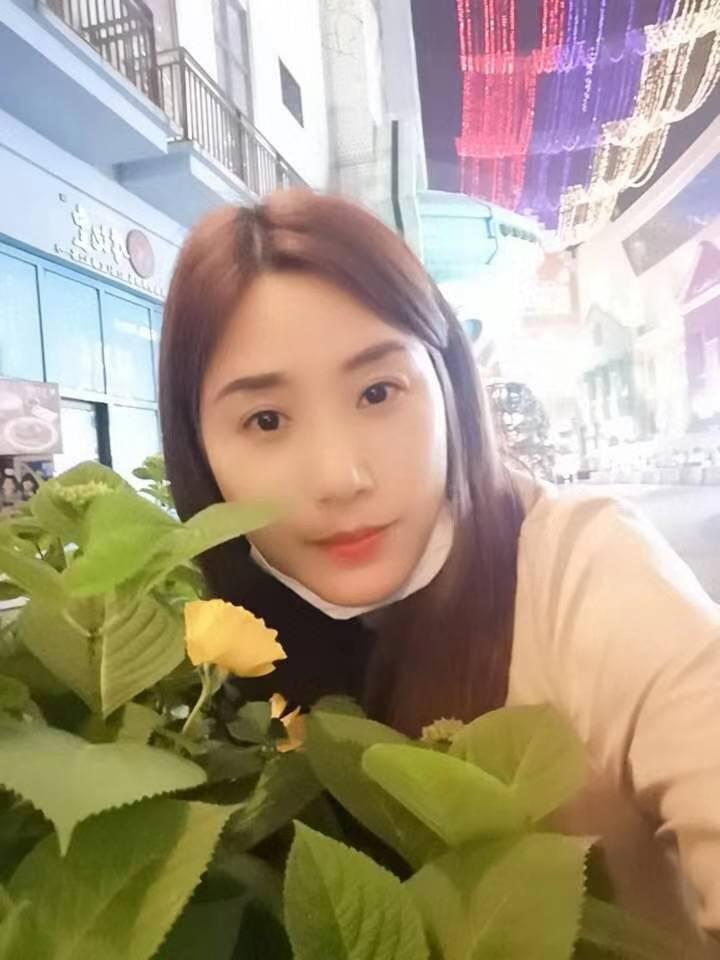 良家妹妹刚出来做