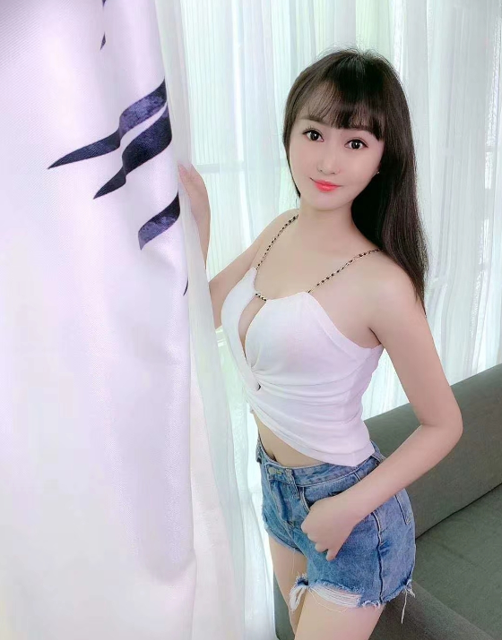 秦淮妹子，年轻漂亮