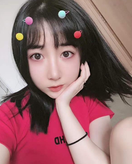 南京雨花小美女